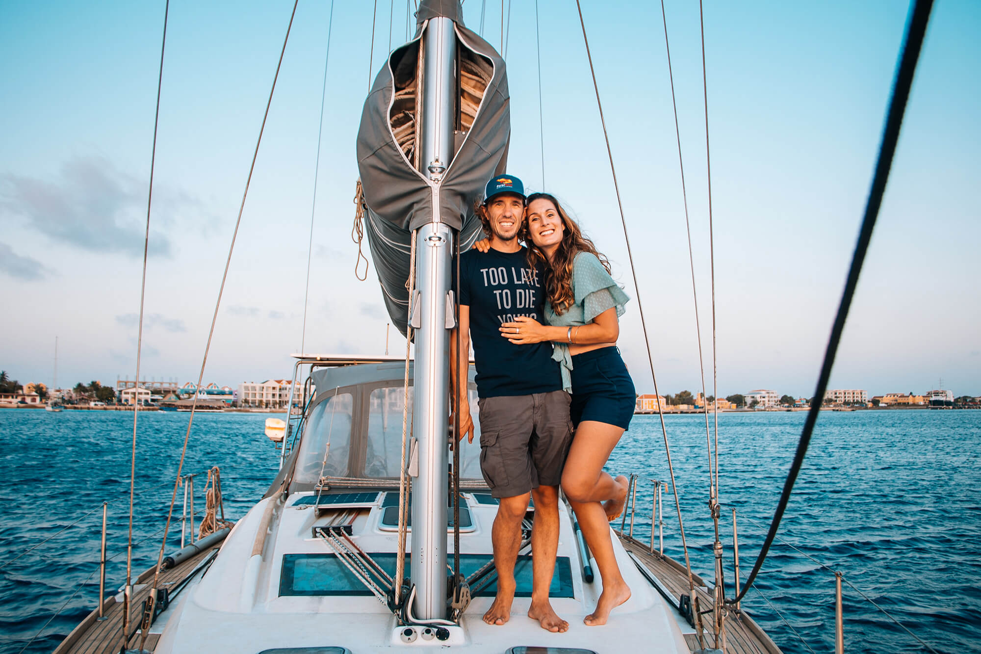 Digital Nomads Daily Podcast image episode 36 How To Become A Digital Nomad Couple Sailing The World With Ryan and Sophie (1)